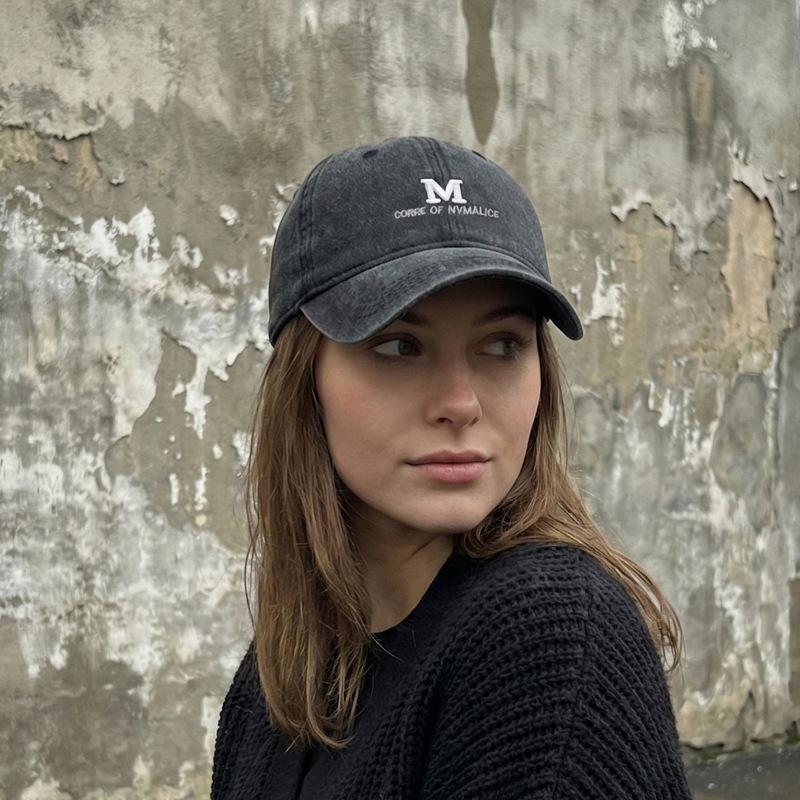 Letter Embroidery Baseball Cap Unisex Outdoor Sunshade Cap