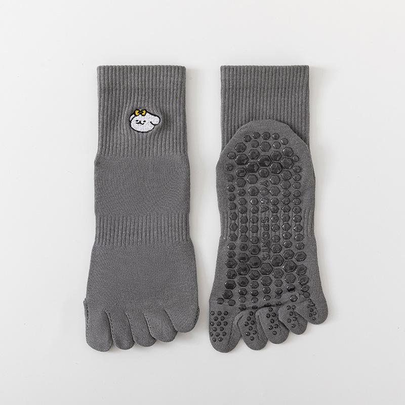 Five-finger Yoga Socks Breathable Cotton Five Toes Pilates Socks Silicone Non-slip Professional Indoor Workout Gym Sports Socks