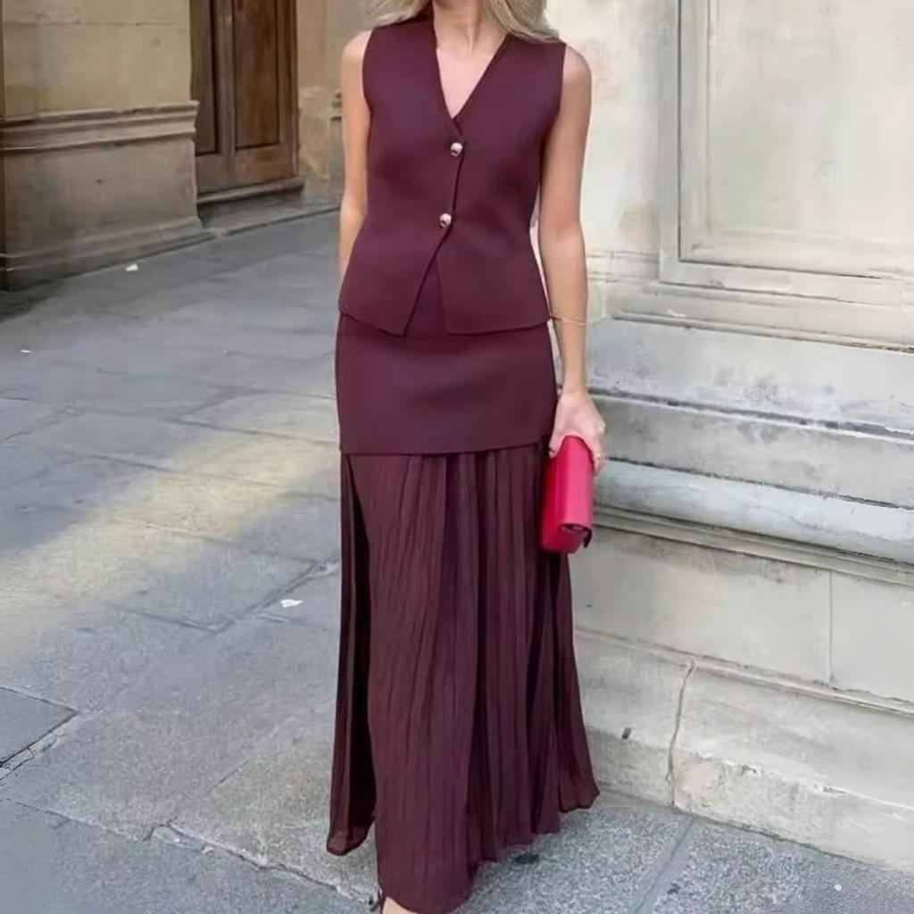 Women Skirt Set Wine Red Knitted V-Neck Sleeveless Slim Vest +Solid High Waist Zipper Patchwork Long Skirt Street