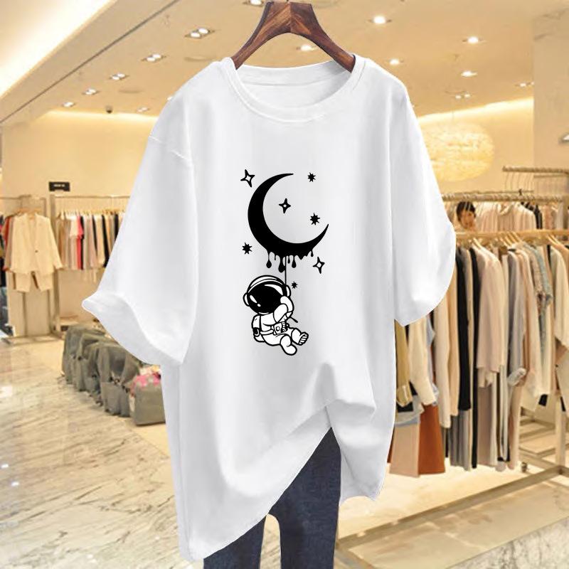 

Spring and summer new Korean version cartoon T-shirt women s short-sleeved loose large-size top bottoming shirt women s S