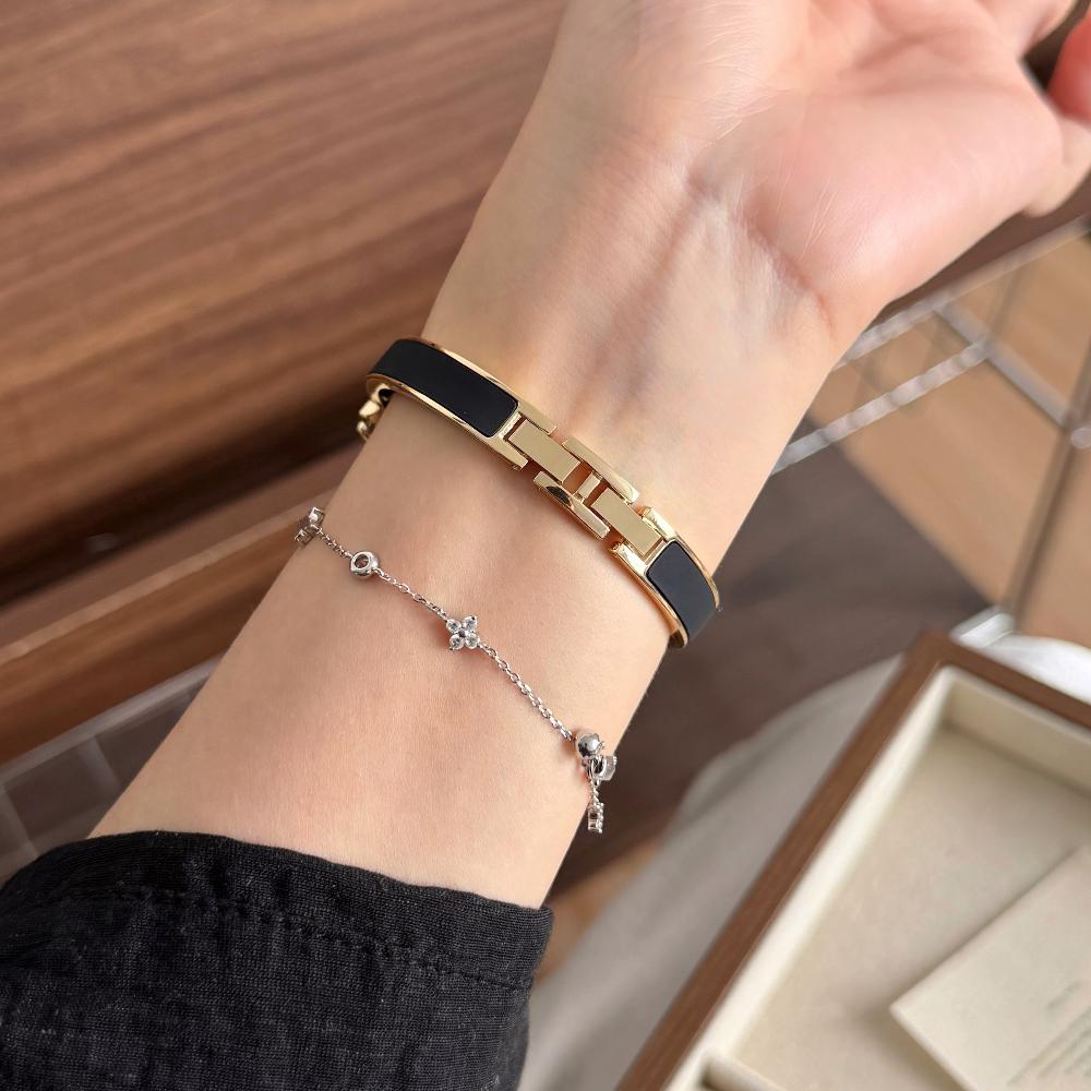 Slim Skin-Friendly Silicone Leather Cover Replacement Strap Compatible with Xiaomi Band 8/9/10