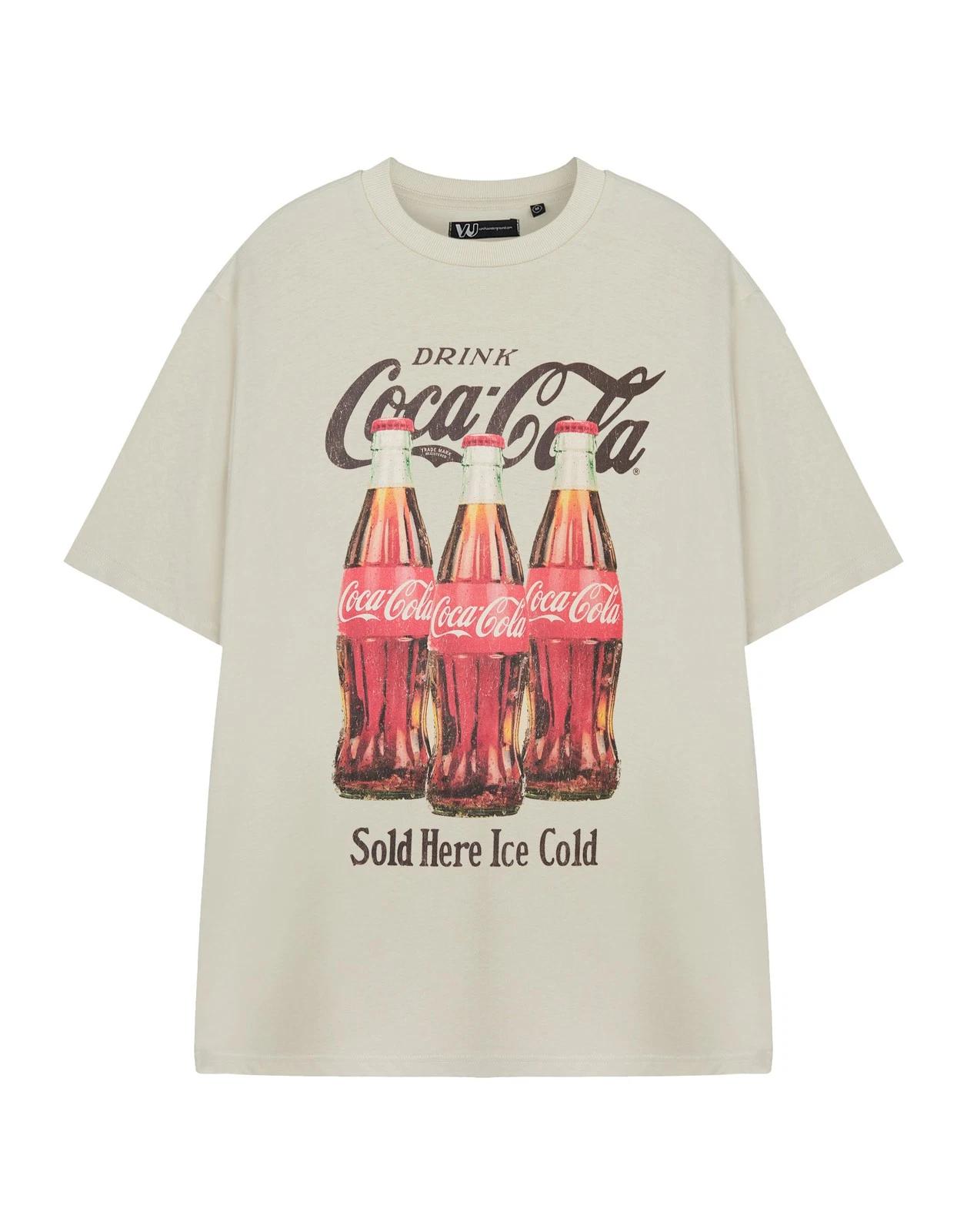 Coca Cola Бежевая Продается Здесь Ледяная Футболка с Коротким Рукавом Унисекс 4XL