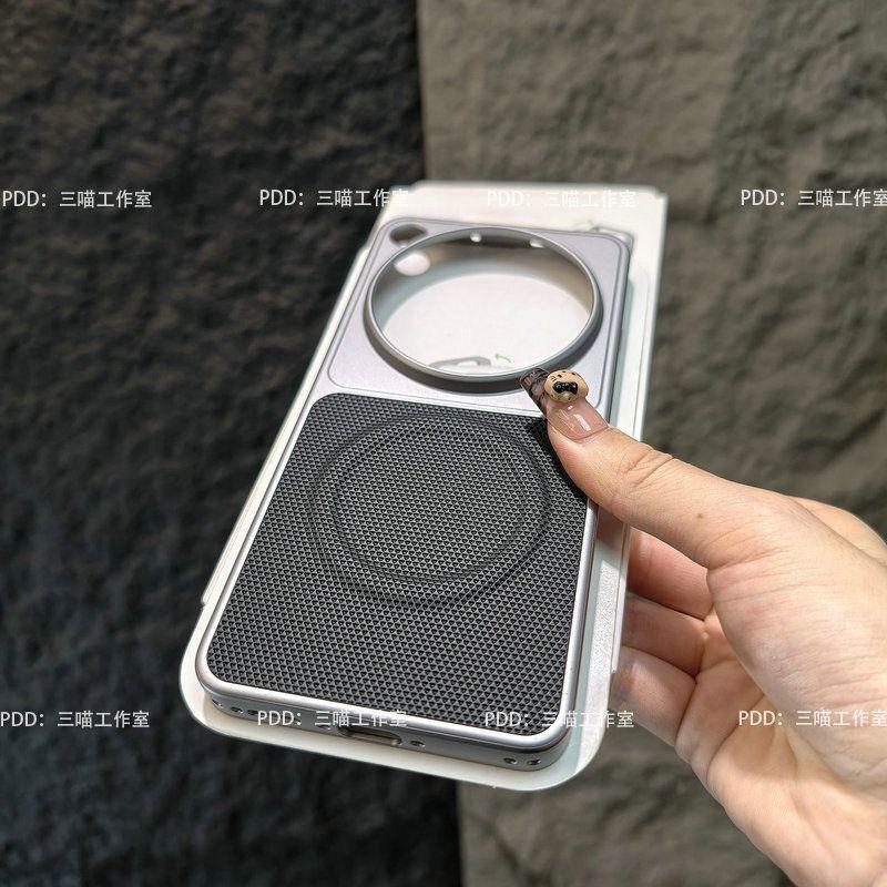 For OPPO Find X9 Ultra Case Magnetic Grid Texture Plain Leather Electroplated PC Frame Hard Phone Back Cover Dustproof Shell
