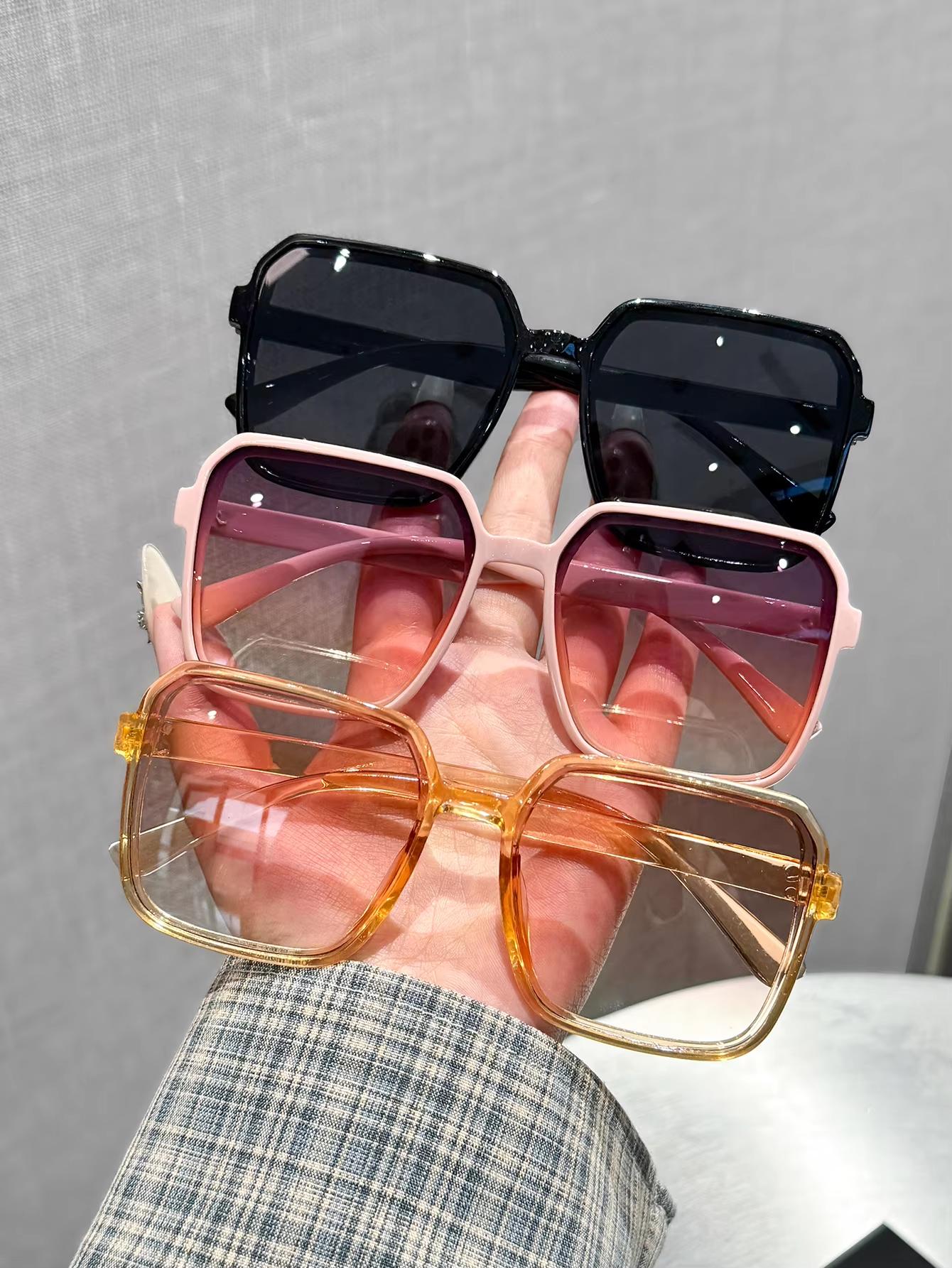

3pcs oversized fashion sunglasses, suitable for women s anti-glare, durable PC frame, very suitable for beach, street style