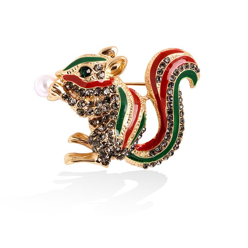 Source Popular Animal Brooch Jewelry, Alloy Diamond Cute Vintage Squirrel Brooch