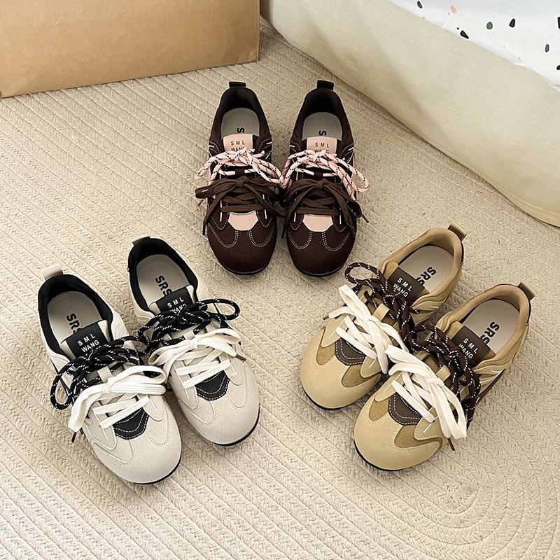 Niche Women's Spring New Two-color Shoelaces Versatile Fashion Sports and Leisure Shoes