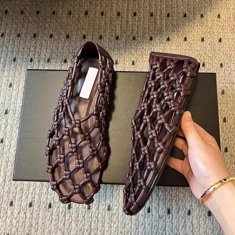 Sheepskin Version~ French Woven Mesh Hollow Flat Bottom Round Head Summer Sandals Fashion Pig Cage Shoes Red