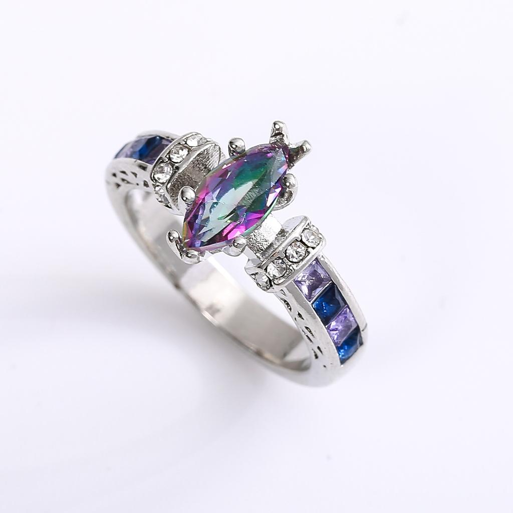 1Pc Stunning Colorful Oval Zirconia Ring European and American Popular Fashion Jewelry