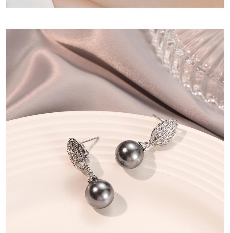 Silver-Gray Zircon Mother-of-Pearl Earrings - Elegant, Versatile, High-End Design