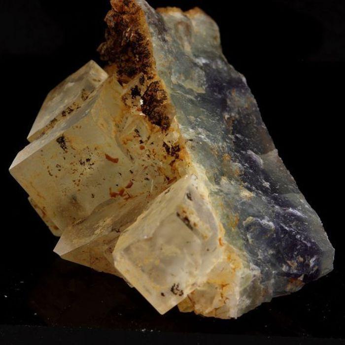 Fluorite + Quartz 127.7 carats