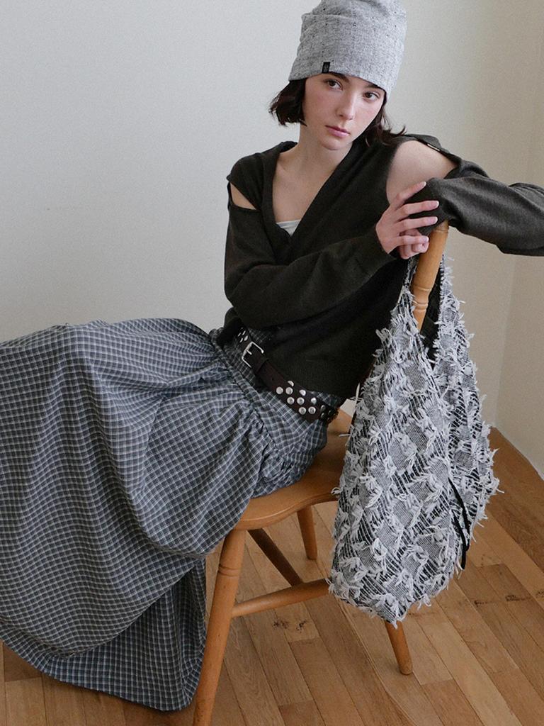 Voor Jeanne Fringe Shoulder Bag_Black & White
