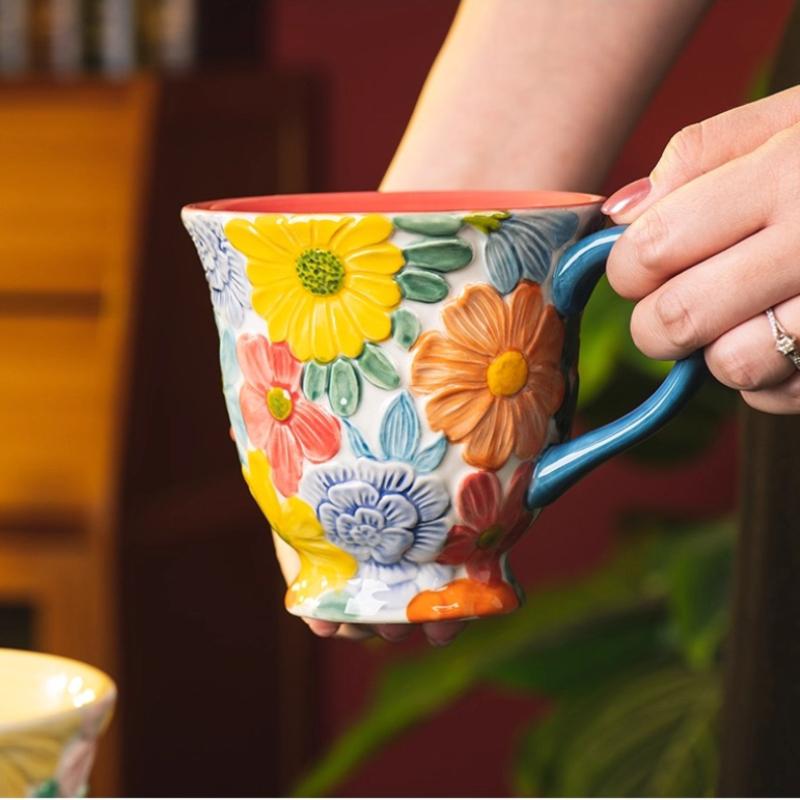 Colorful Relief Ceramic Mug 600ml Large Capacity Coffee Cup Beautyful Floral Retro Mug with Handle, Safe for Microwave Oven,easy To Clean,1pc