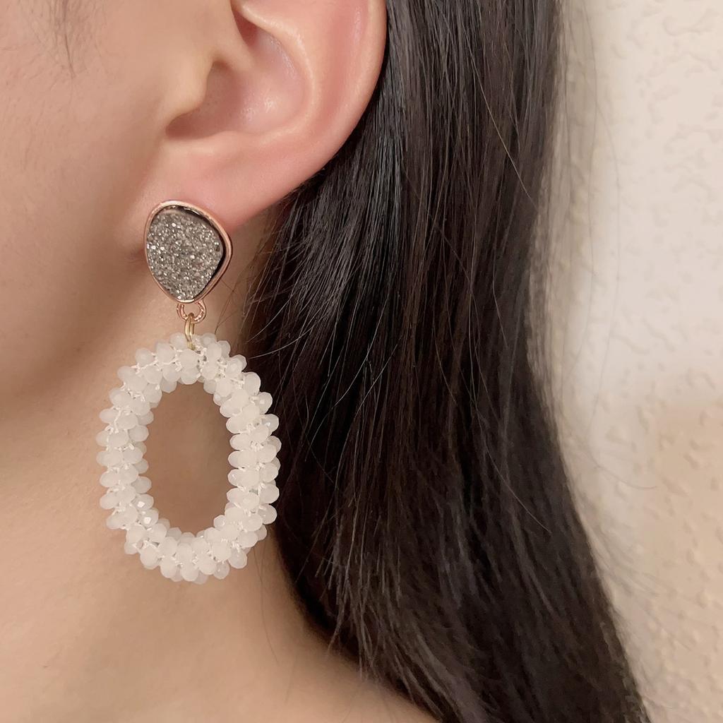 European, American Bohemian fashion and popular style handmade high-end rice beads geometric oval earrings with elegant and atmospheric temperament