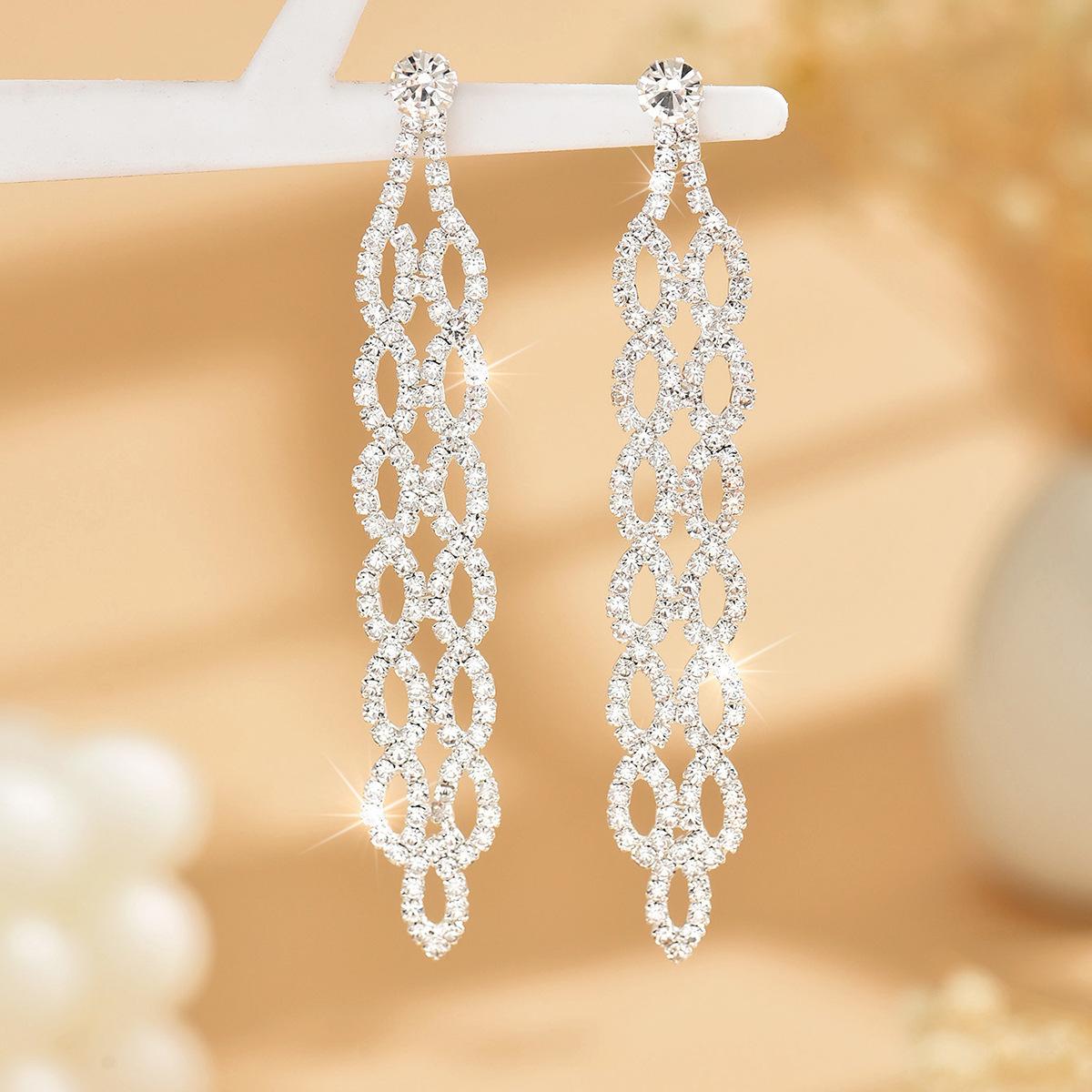 Super Fairy Exquisite Simple High-End Temperament Fringed Earrings Niche Fashion Light Luxury Earrings