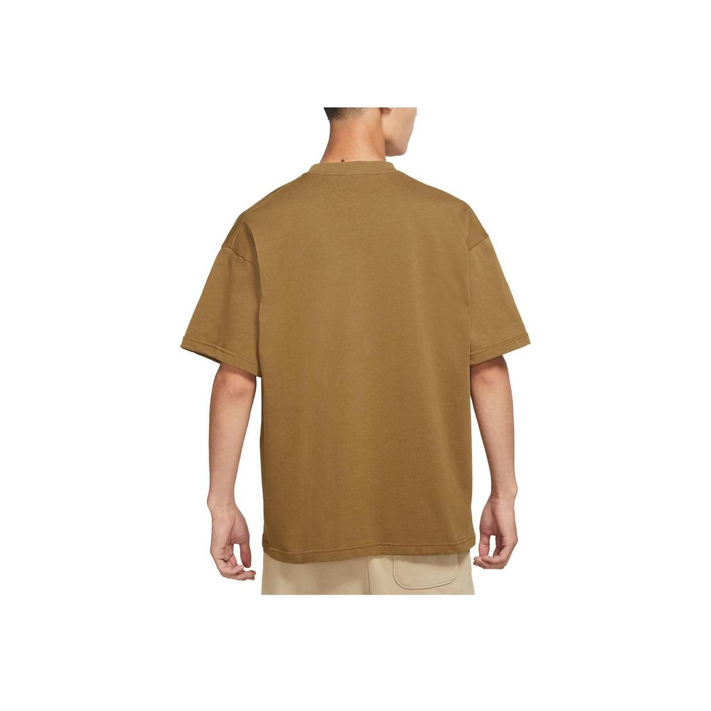Nike Solid Color Badge Embroidered Crew Neck T-Shirt Men Tops Light-Brown DA0321-270