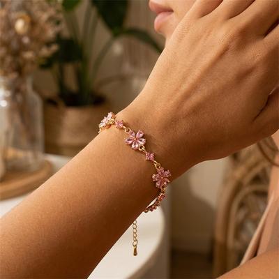 Romantic Colorful Crystal Flower Bracelet for Women Delicate Gold Color Cherry Blossom Chain Aesthetic Jewelry Valentine Gift