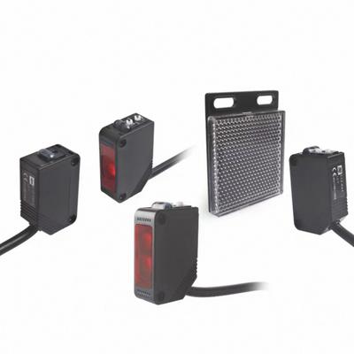 E3Z-D61 Photoelectric Switch Sensor DC12-24V Diffuse Reflection Type Proximity Switchs NPN PNP with Bracket E3Z-D62/D81/D82