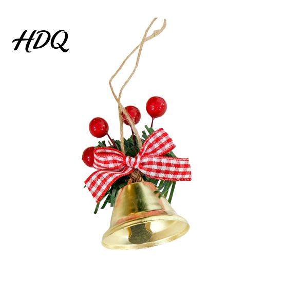 Reusable Festive Home Accents Christmas Bell Hanging Ornament Red Gold Pine Cone Wreath Decor Retro Pastoral Style Baubles for Tree Rustic Farmhouse
