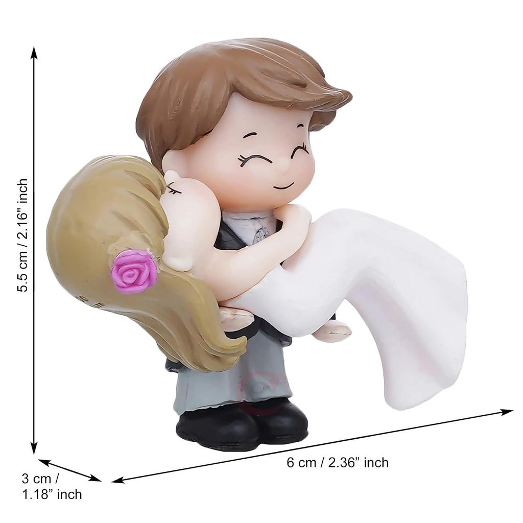 Resin Handcrafted Bride Kissing Groom Romantic Couple Statue, White Color