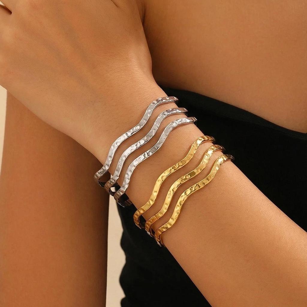 Women's C-Shaped Geometric Open Bangle: Titanium Steel Bracelet with Simple Lines