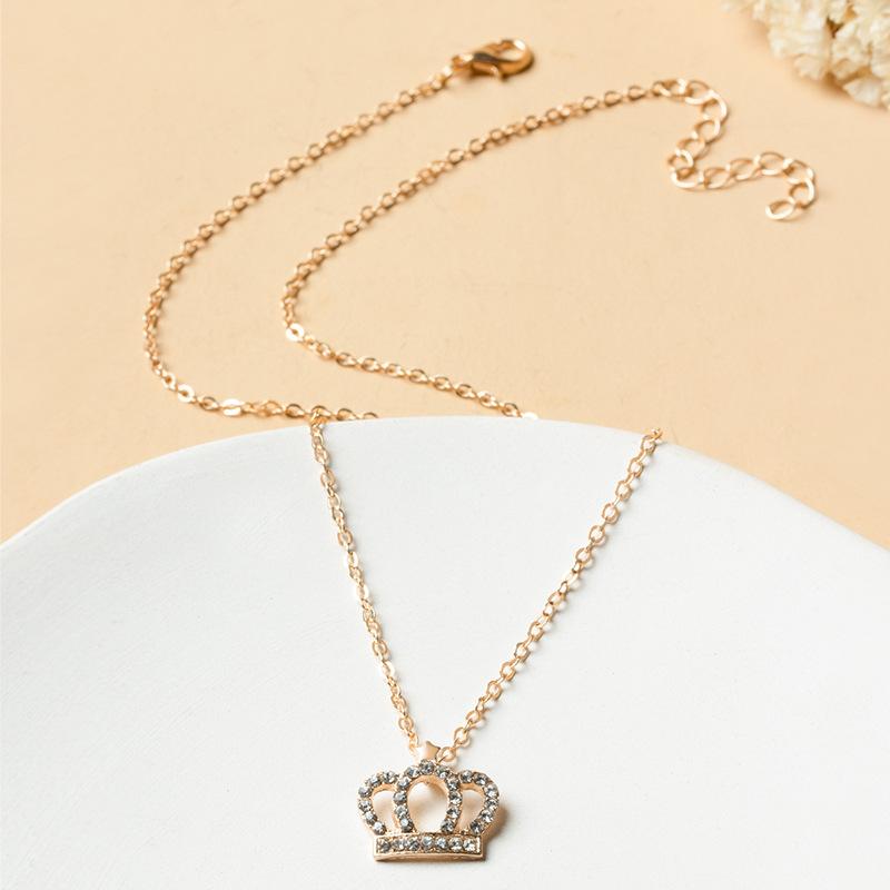 Crown Necklace European and American Fashion Diamond-encrusted Collarbone Chain Personalized Alloy Gold-plated Light Luxury High-end Sweater Chain