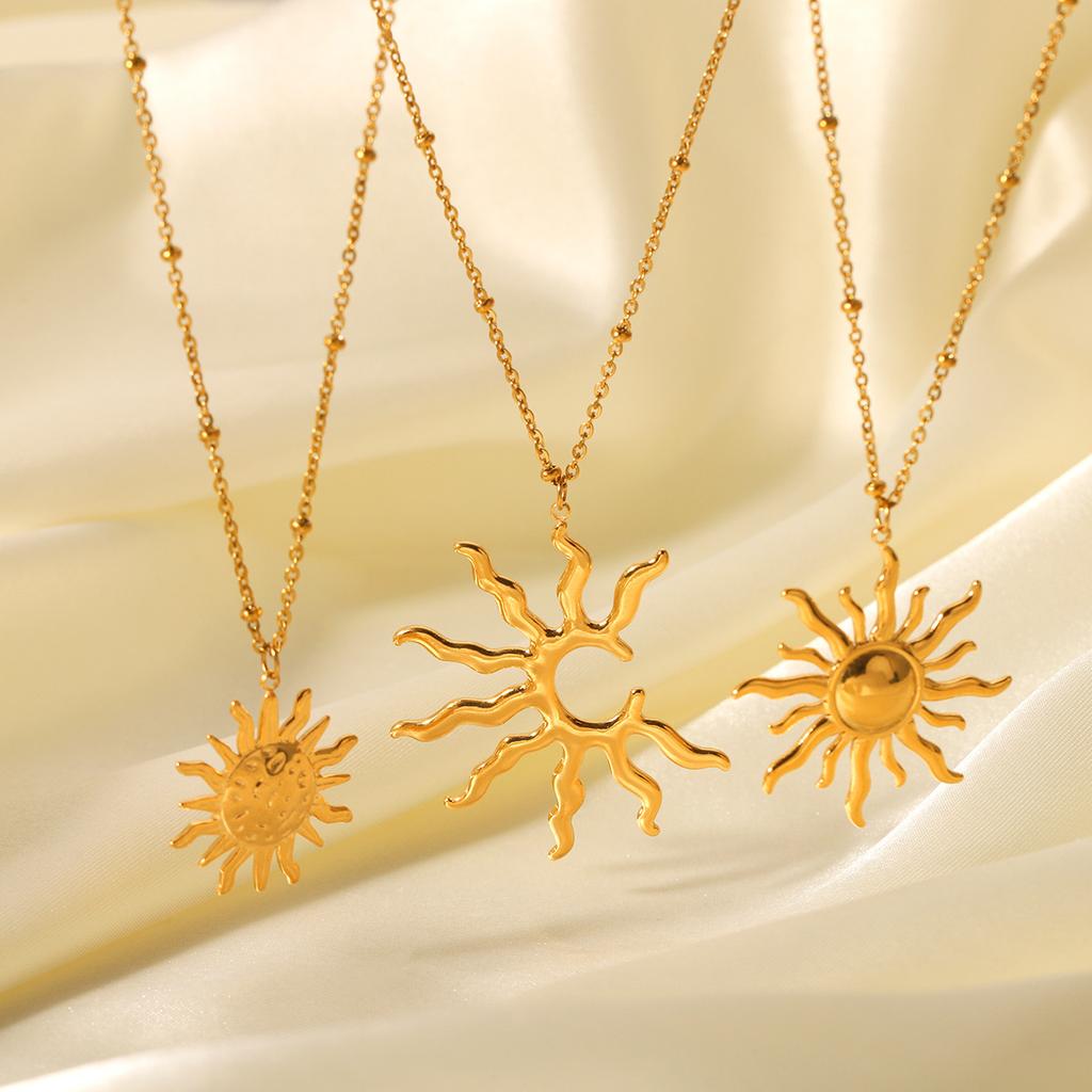 Stainless steel irregular sun pendant necklace, niche design, premium feel, clavicle chain, titanium steel neck chain