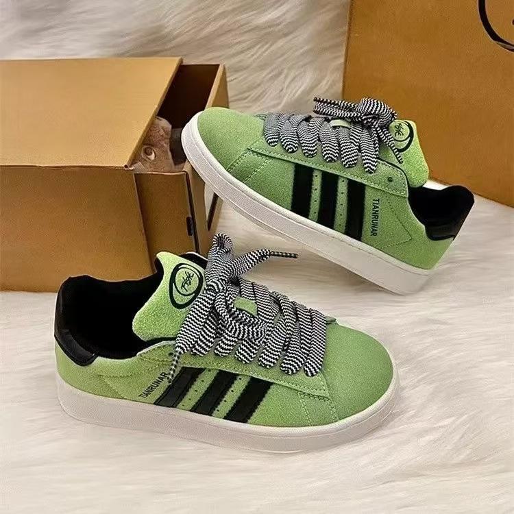 Support Sports Board Shoes Women's Autumn New Thick-soled Versatile Couple Flat Bottom