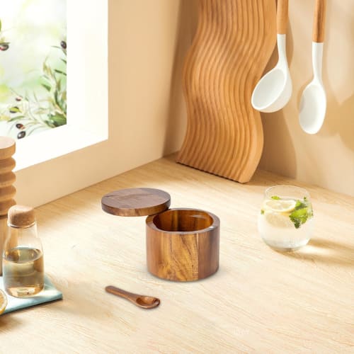Salt Cellar Box, Wooden Salt Pot, Salt Container with Rotating Lid - Built-in Spoon Pot for Sugar, Kitchen Wooden Jar, Home Salt Cellar for Home, Cafe