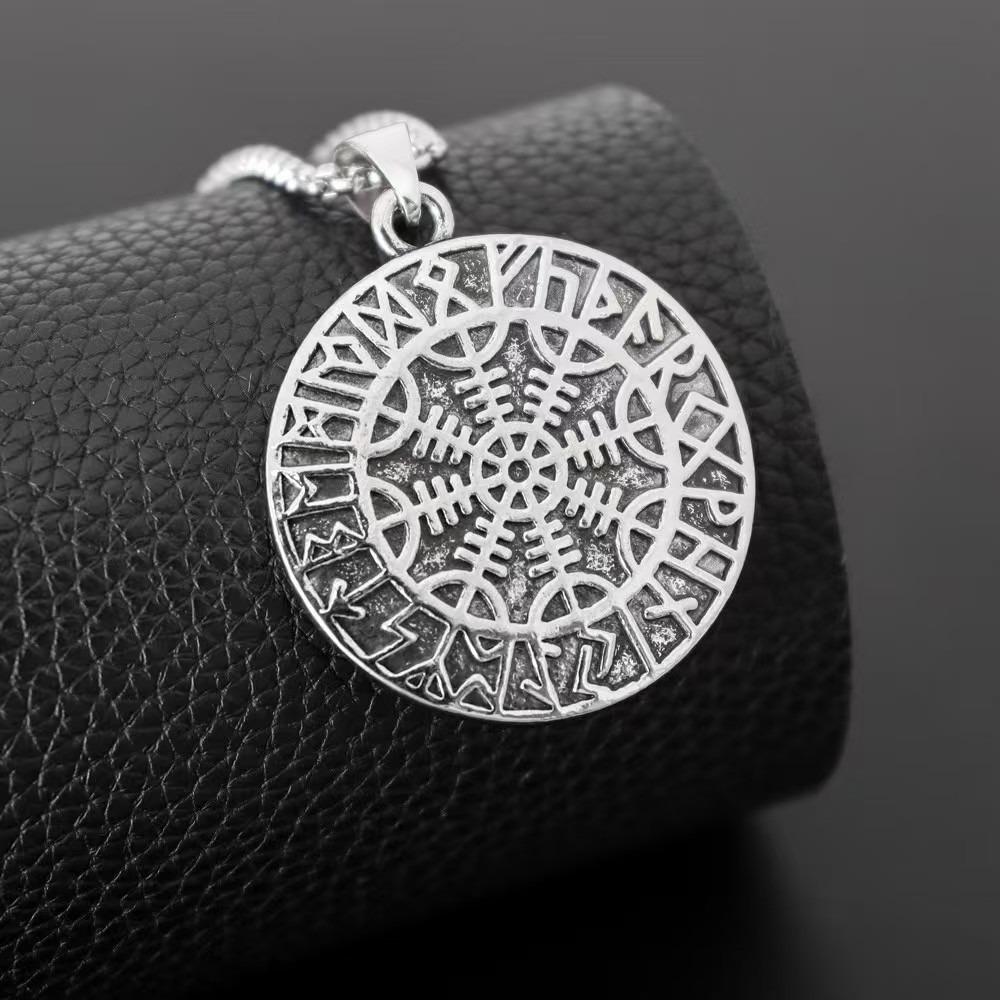 Pandantiv Mixt Modă Retro, Aripi de Vultur, Colier Personalizat din Aliaj European și American, Bijuterii pentru Bărbați și Femei