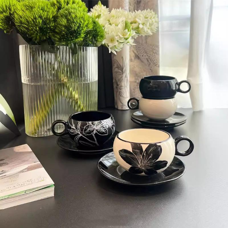 Retro Floral Style Coffee Cups and Plates - High-end Narcissus Flower Cups and Plates - Floral Latte Art Decorative Tea Set