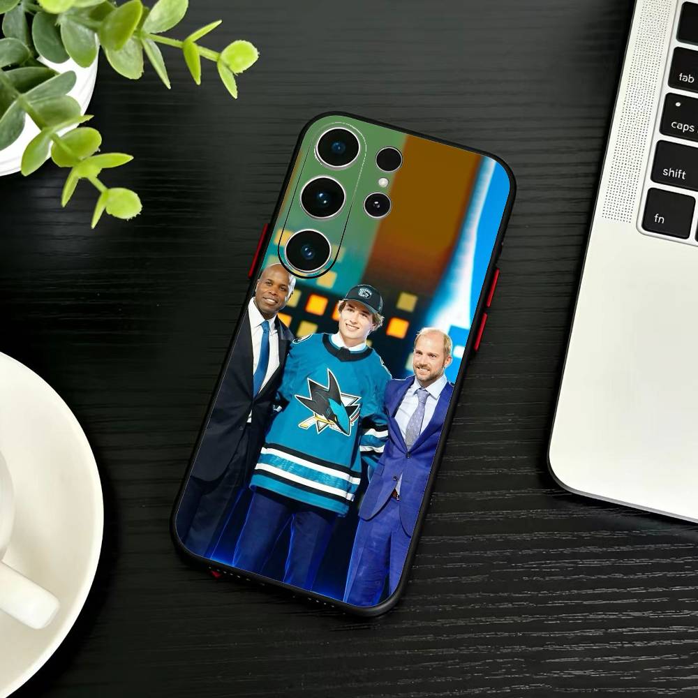 Custodia per telefono Sharks Macklin Celebrini per Samsung S26,S25,S24,S23,S22,S21,S20,S30,Ultra,Plus,Fe,Note,5G Copertura Nera