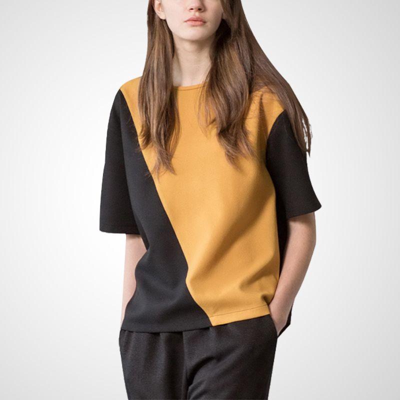 

Омолаживающая минималистичная контрастная модная футболка с коротким рукавом приталенного кроя Contrast color S