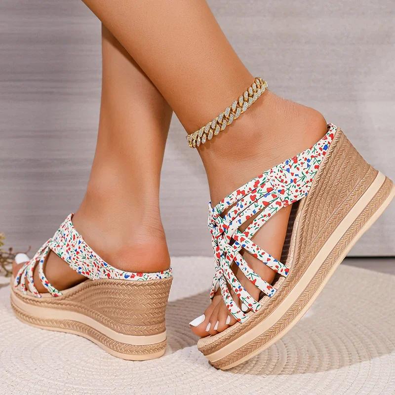 Fashion Luxury Women Sandals Floral Print Chunky Platform Women Shoe Plus Size Cross Strap Open Toe Sandals Ladies Non Slip Wedge Sandal