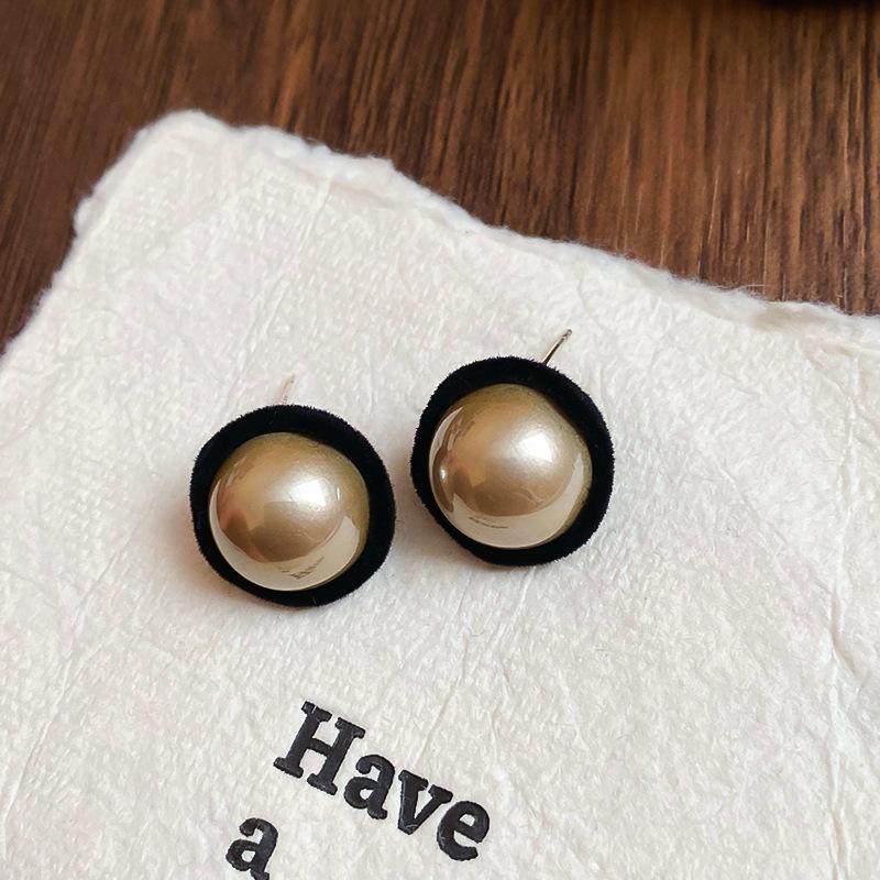 Flocking round artificial pearl stud earrings simple autumn and winter earrings temperament earrings light luxury