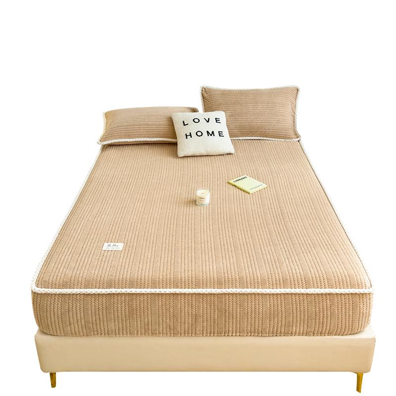 Class A Jacquard Milk Velvet Fitted Sheet and Mattress Protector Set
