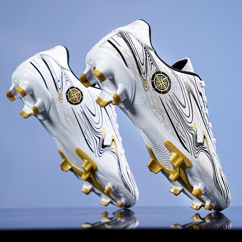 

League Messenger Kids Soccer Cleats 31