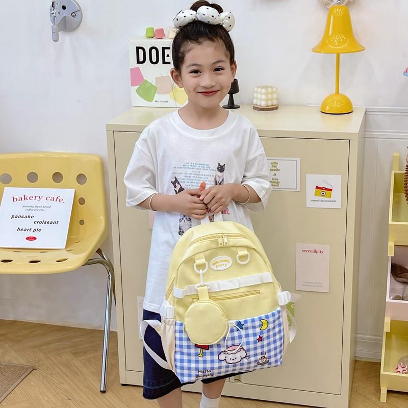 Fresh And Sweet Little Girl Backpack, Kindergarten Primary School Student Schoolbag Contrasting Color Plaid Large Capacity Children'S Backpack Tide
