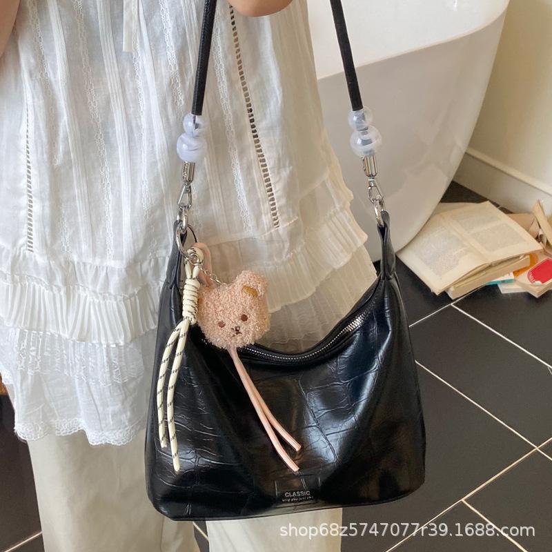 Large-capacity Crossbody Bag Women's 2025 New High-end Niche Light Luxury Shoulder Armpit Bag Casual Versatile Tote Bag