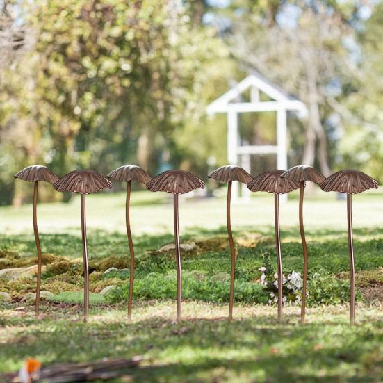 1/5/6/8/10Pcs Wrought Iron Mushroom Decoration Set Lightweight Stable Structure Desk Ornament Garden Home Decor