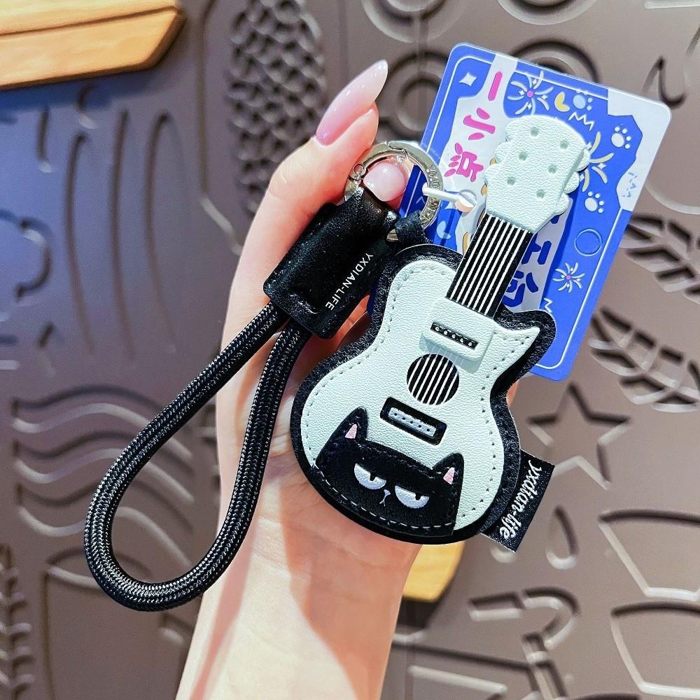 PU Leather Cartoon Violin Keychain with Carabiner Piano Cat Keyring Cat Keychain Music Lovers Gift