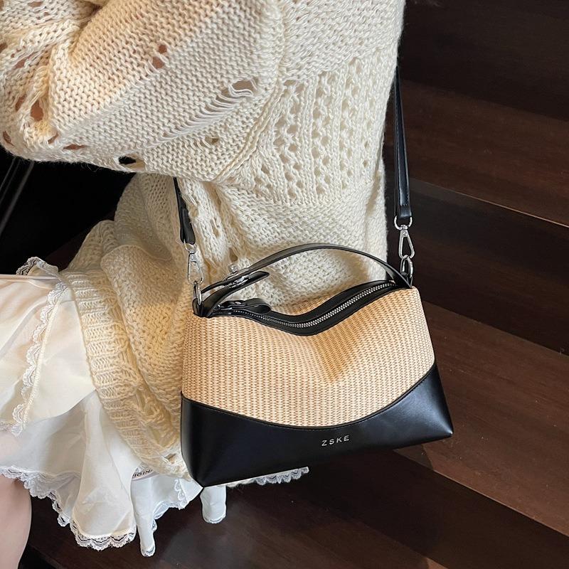 New portable pillow bag women's large-capacity beach seaside straw bag hand-woven shoulder messenger bag