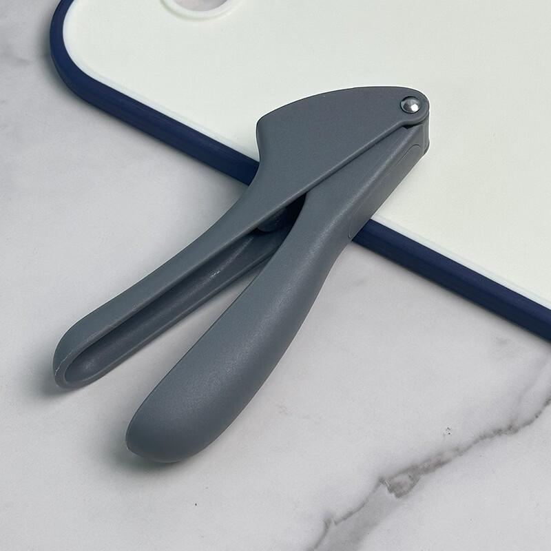 

LISM Manual Garlic Press