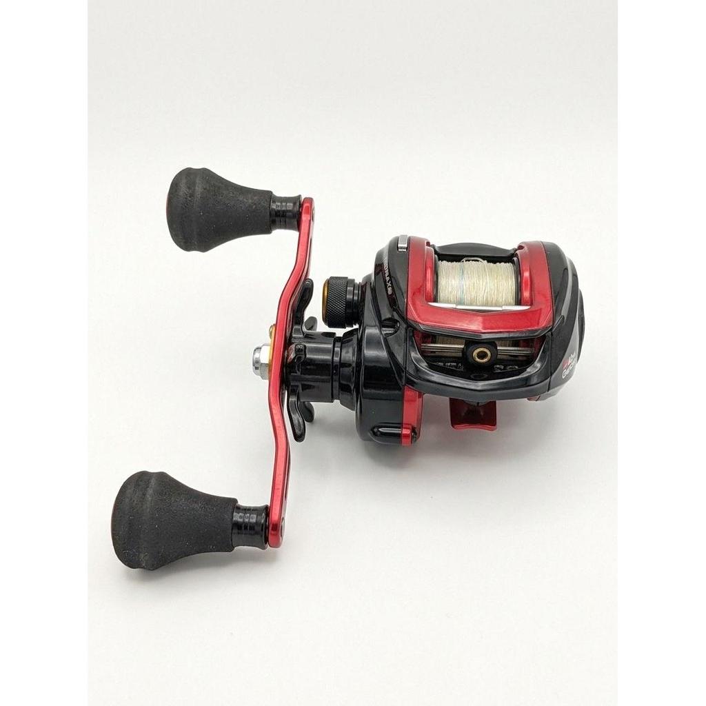 Used Abu Garcia REDMAX bait reel red with PE line No. 2 100m, box and instructions included