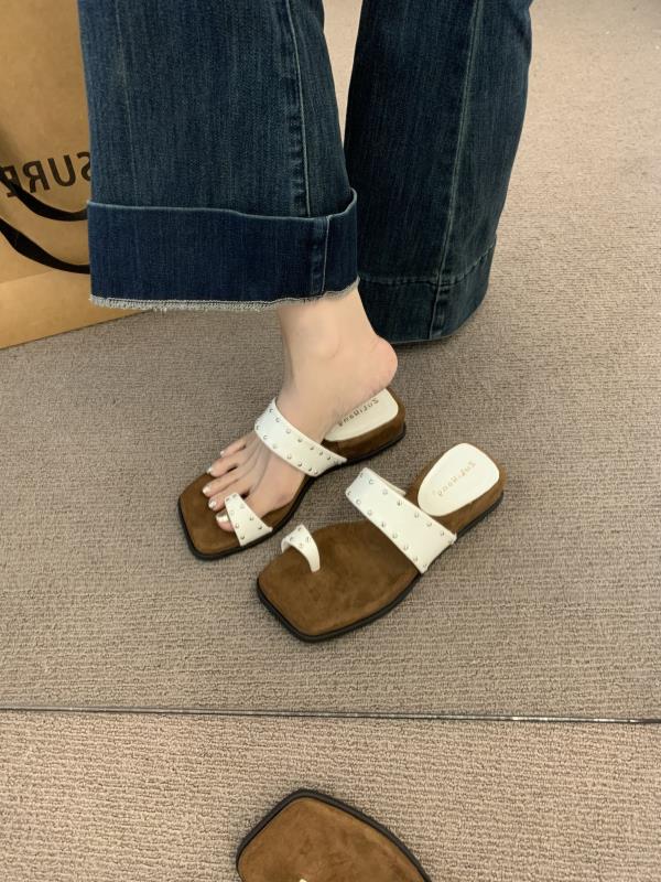 

Fashion Female Shoes House Slippers Platform Rivet Rubber Flip Flops Slides On A Wedge 2025 Hawaiian On A Wedge Rubber Flip Flops Shoes 35
