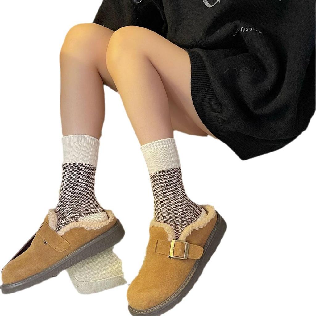 Women's Mid-Calf British Style Retro Socks - Fine Stripe Wave Pattern, Ins Fashion Versatile, College Style