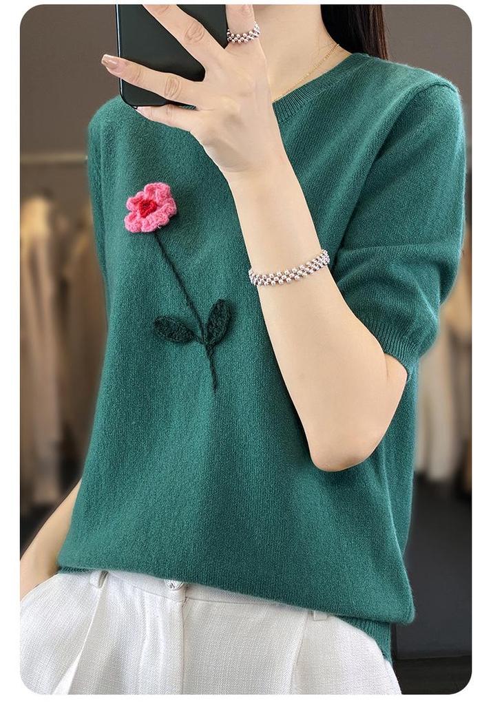 Soft Embroidered Floral Wool Sweater: Short-Sleeve Round Neck Women's Top