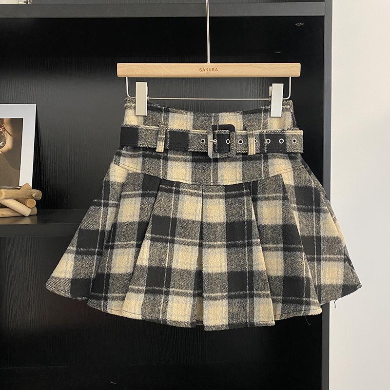 

High-waisted Plaid Woolen A-line Skirt, Retro Academy Style, Autumn/Winter 2025. XL [Recommended 118-128 lbs]