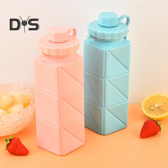 Silicone Foldable Water Bottle 610ml Leakproof Collapsible Water Bottle for Travel Camping Hiking Sports Outdoor BPA Free Portable Reusable Water Cup