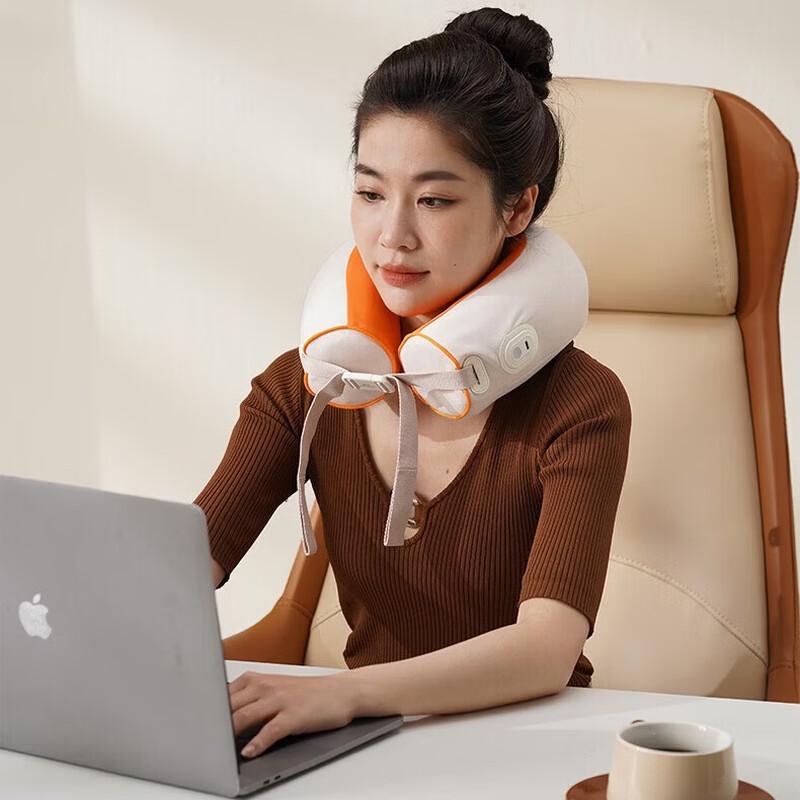 

HEZHENG Neck and Shoulder Massager CN plug (adapter included)