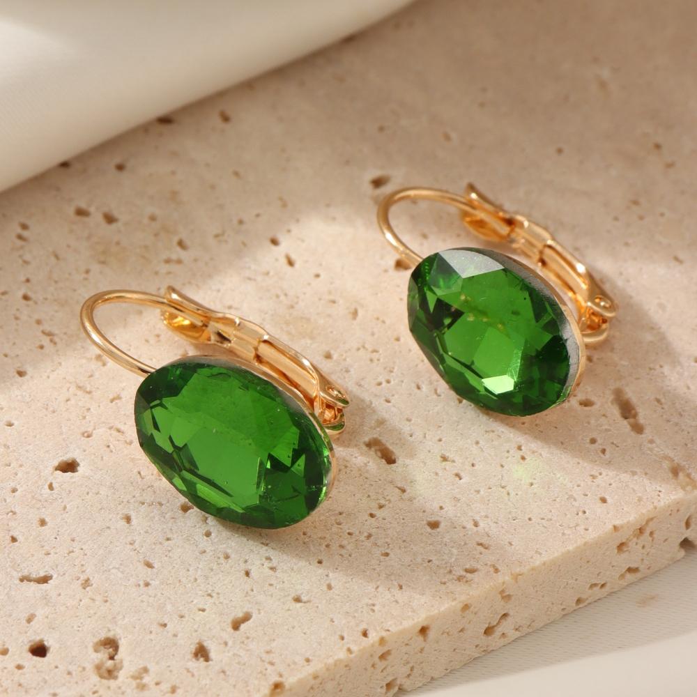 Kadınlar için Moda Dört Renkli Oval Yapay Kristal Halkalı Küpeler Küpe Takı Düğün Parti Aksesuarları